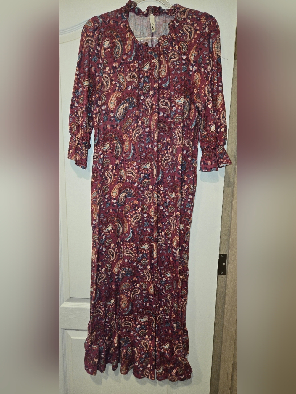 Like NEW Womens Paisley Maxi Dress Size-XL